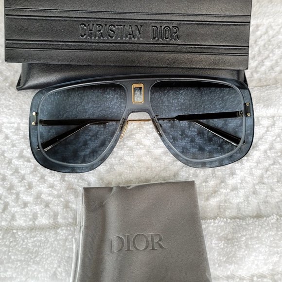💯AUTH NEW ULTRADIOR MU Christian Dior Sunglasses & Case oversized Blue Gold - Picture 8 of 16
